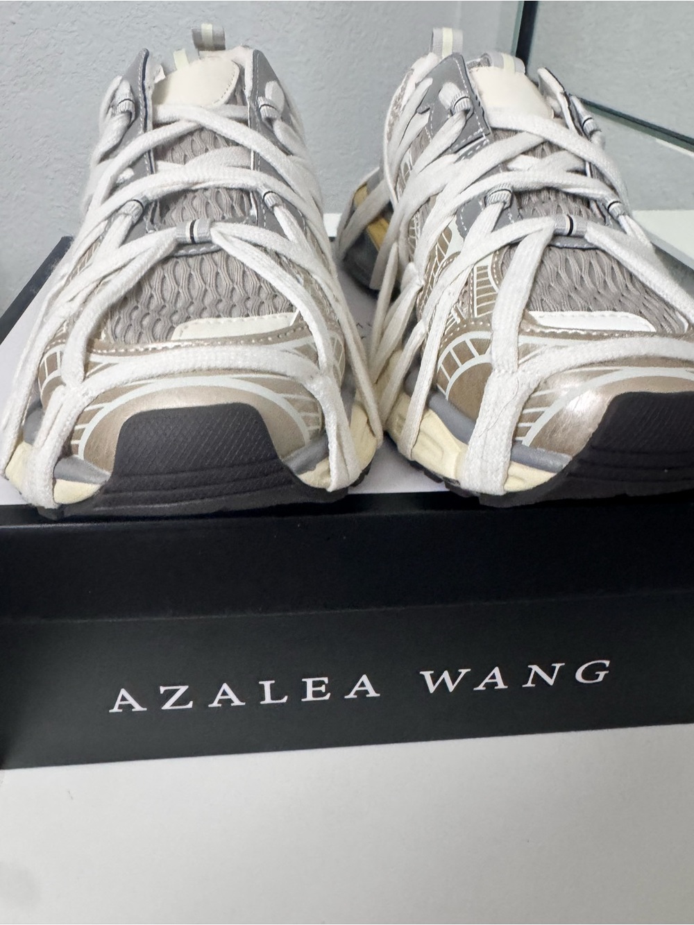 Azalea Wang Women's Gray and Cream Athletic Sneakers - Picture 6 of 10